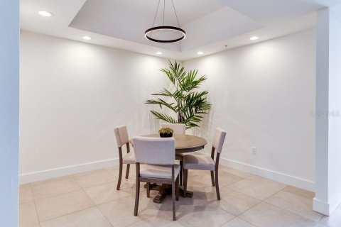 Copropriété à vendre à Orlando, Floride: 2 chambres, 163.97 m2 № 1614069 - photo 3