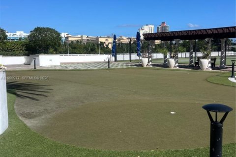 Copropriété à vendre à Aventura, Floride: 1 chambre, 99.03 m2 № 2020419 - photo 16