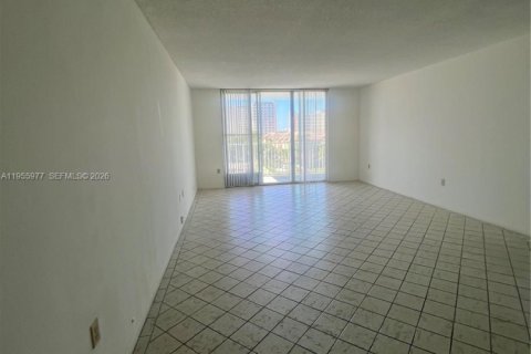 Copropriété à vendre à Aventura, Floride: 1 chambre, 99.03 m2 № 2020419 - photo 4