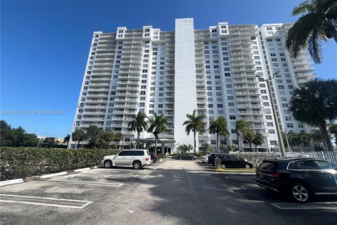 Condo à Aventura, Floride, 1 chambre  № 2020419