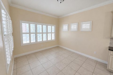 Villa ou maison à vendre à Riverview, Floride: 4 chambres, 214.88 m2 № 2349253 - photo 6
