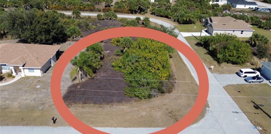 Land in Port Charlotte, Florida № 2161104