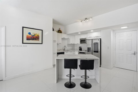 Купить кондоминиум в Плантация, Флорида 2 спальни, 106.28м2, № 1998805 - фото 8