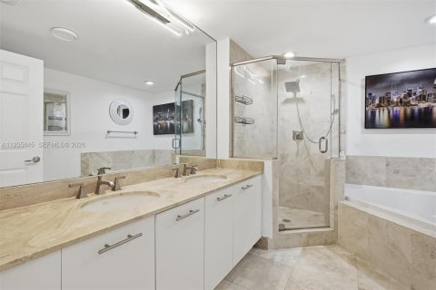 Купить кондоминиум в Плантация, Флорида 2 спальни, 106.28м2, № 1998805 - фото 15