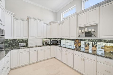 Купить виллу или дом в Оспри, Флорида 13 комнат, 843.65м2, № 1427615 - фото 17