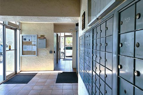 Купить кондоминиум в Галфпорта, Флорида 10 комнат, 116.59м2, № 2141971 - фото 8