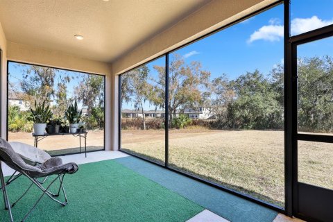 House in Fish Hawk, Florida 5 bedrooms, 320.33 sq.m. № 2112391 - photo 29