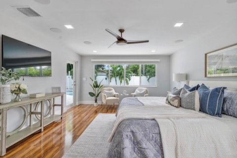 House in Lighthouse Point, Florida 4 bedrooms, 209.77 sq.m. № 2086910 - photo 10