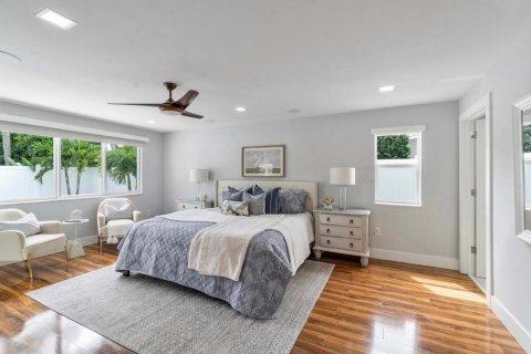 House in Lighthouse Point, Florida 4 bedrooms, 209.77 sq.m. № 2086910 - photo 9