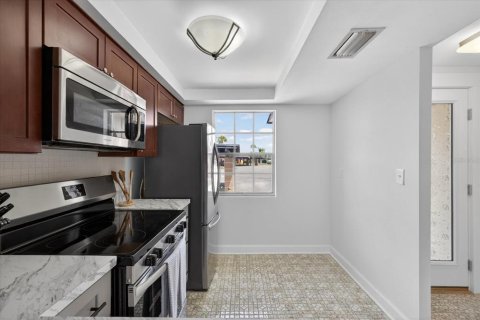 Condominio en venta en New Port Richey, Florida, 2 dormitorios, 97.55 m2 № 2099538 - foto 9