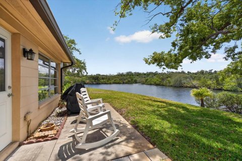 Condominio en venta en New Port Richey, Florida, 2 dormitorios, 97.55 m2 № 2099538 - foto 6