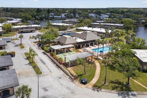 Condominio en venta en New Port Richey, Florida, 2 dormitorios, 97.55 m2 № 2099538 - foto 30