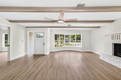 Villa ou maison à vendre à Umatilla, Floride: 2 chambres, 149.29 m2 № 2273245 - photo 5