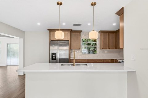 Villa ou maison à vendre à Umatilla, Floride: 2 chambres, 149.29 m2 № 2273245 - photo 2