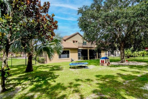 House in Tampa, Florida 5 bedrooms, 320.05 sq.m. № 1837508 - photo 4