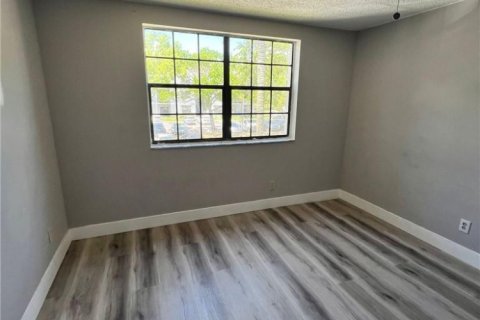 Condo in Coral Springs, Florida, 2 bedrooms  № 2083460 - photo 13