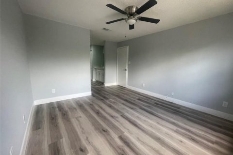 Condo in Coral Springs, Florida, 2 bedrooms  № 2083460 - photo 17