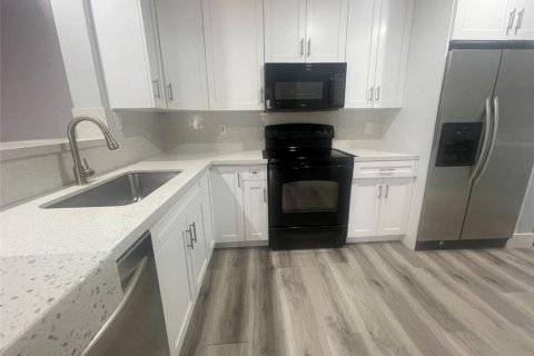 Condo in Coral Springs, Florida, 2 bedrooms  № 2083460