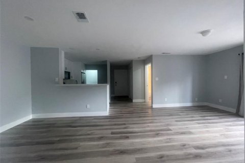 Condo in Coral Springs, Florida, 2 bedrooms  № 2083460 - photo 27