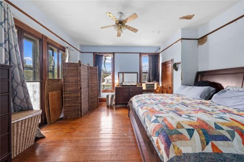 Casa en venta en Kissimmee, Florida, 4 dormitorios, 386.1 m2 № 1916001 - foto 22