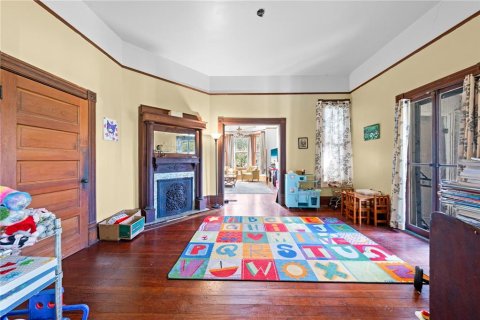 Casa en venta en Kissimmee, Florida, 4 dormitorios, 386.1 m2 № 1916001 - foto 8