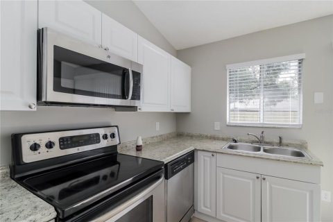 Casa en alquiler en Orlando, Florida, 4 dormitorios, 122.91 m2 № 1873221 - foto 6