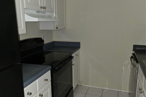 Copropriété à louer à Altamonte Springs, Floride: 2 chambres, 83.33 m2 № 2148774 - photo 15
