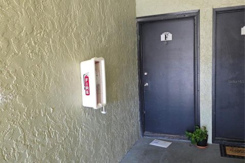 Copropriété à louer à Altamonte Springs, Floride: 2 chambres, 83.33 m2 № 2148774 - photo 2