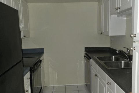 Copropriété à louer à Altamonte Springs, Floride: 2 chambres, 83.33 m2 № 2148774 - photo 5