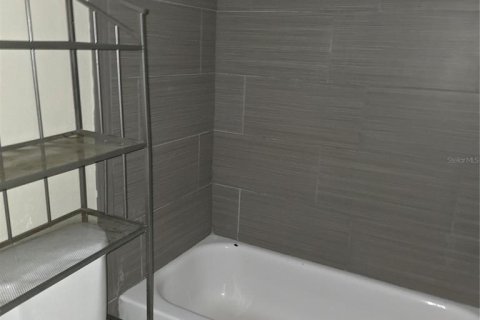 Copropriété à louer à Altamonte Springs, Floride: 2 chambres, 83.33 m2 № 2148774 - photo 14