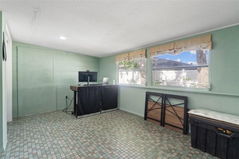 House in Gulfport, Florida 3 bedrooms, 148.74 sq.m. № 1666096 - photo 19