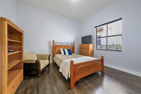 Casa en venta en Cooper City, Florida, 4 dormitorios, 290.78 m2 № 1797650 - foto 22