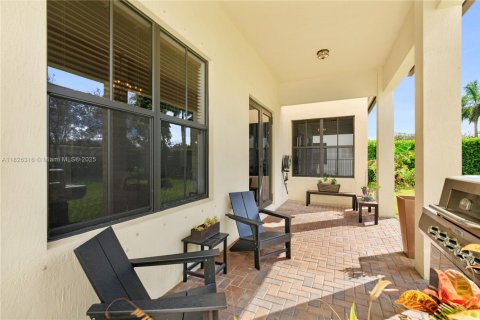 Casa en venta en Cooper City, Florida, 4 dormitorios, 290.78 m2 № 1797650 - foto 24