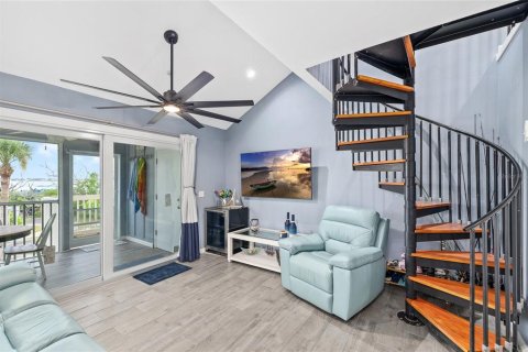 Condo in Placida, Florida, 2 bedrooms  № 1883481 - photo 5