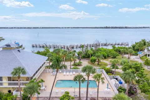 Condo in Placida, Florida, 2 bedrooms  № 1883481 - photo 29