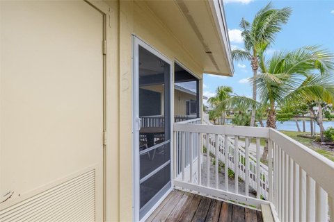 Condo in Placida, Florida, 2 bedrooms  № 1883481 - photo 26