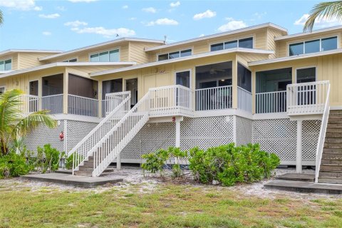 Condo in Placida, Florida, 2 bedrooms  № 1883481 - photo 21