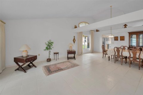Casa en venta en Palm Harbor, Florida, 4 dormitorios, 208.84 m2 № 1912888 - foto 13