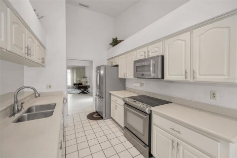 Casa en venta en Palm Harbor, Florida, 4 dormitorios, 208.84 m2 № 1912888 - foto 18