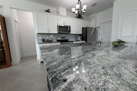 Casa en venta en Daytona Beach, Florida, 2 dormitorios, 136.01 m2 № 2115077 - foto 14