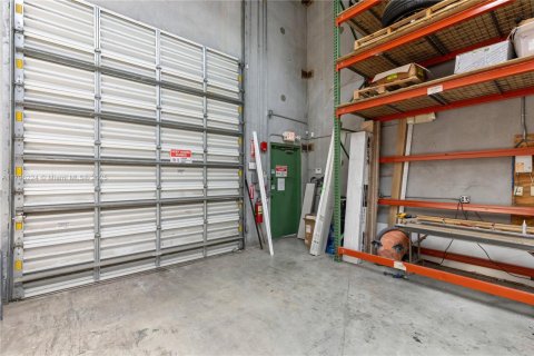 Commercial property in Boca Raton, Florida № 1875390 - photo 18