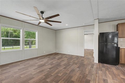 House in Ocala, Florida 4 bedrooms, 171.87 sq.m. № 2199121 - photo 6