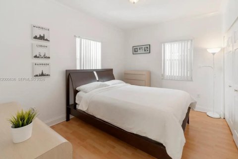 Condo in Miami Beach, Florida, 1 bedroom  № 2065327 - photo 7