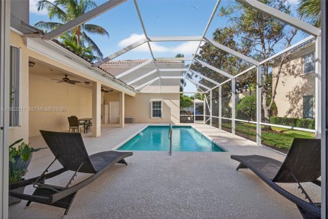 House in Jupiter, Florida 6 bedrooms, 302.68 sq.m. № 2055046 - photo 4