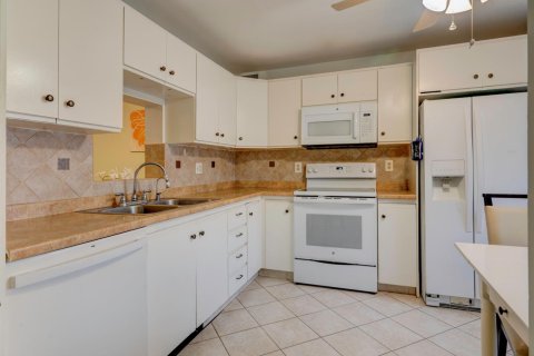 Condominio en venta en Coconut Creek, Florida, 2 dormitorios, 107.4 m2 № 2250493 - foto 20