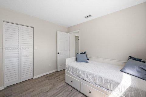 Casa en venta en Cutler Bay, Florida, 4 dormitorios, 167.97 m2 № 1775842 - foto 20