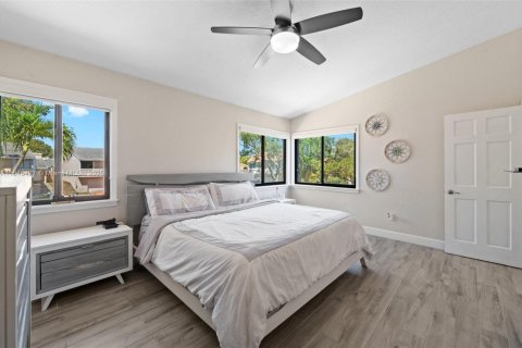 Casa en venta en Cutler Bay, Florida, 4 dormitorios, 167.97 m2 № 1775842 - foto 17