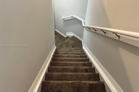 Condo in Fort Lauderdale, Florida, 2 bedrooms  № 1994901 - photo 4