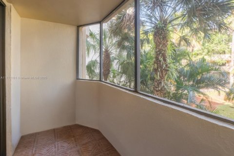 Condominio en venta en Plantation, Florida, 2 dormitorios, 90.12 m2 № 1697388 - foto 14