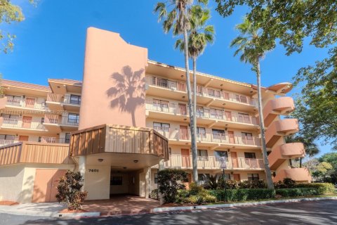 Condominio en venta en Plantation, Florida, 2 dormitorios, 90.12 m2 № 1697388 - foto 2
